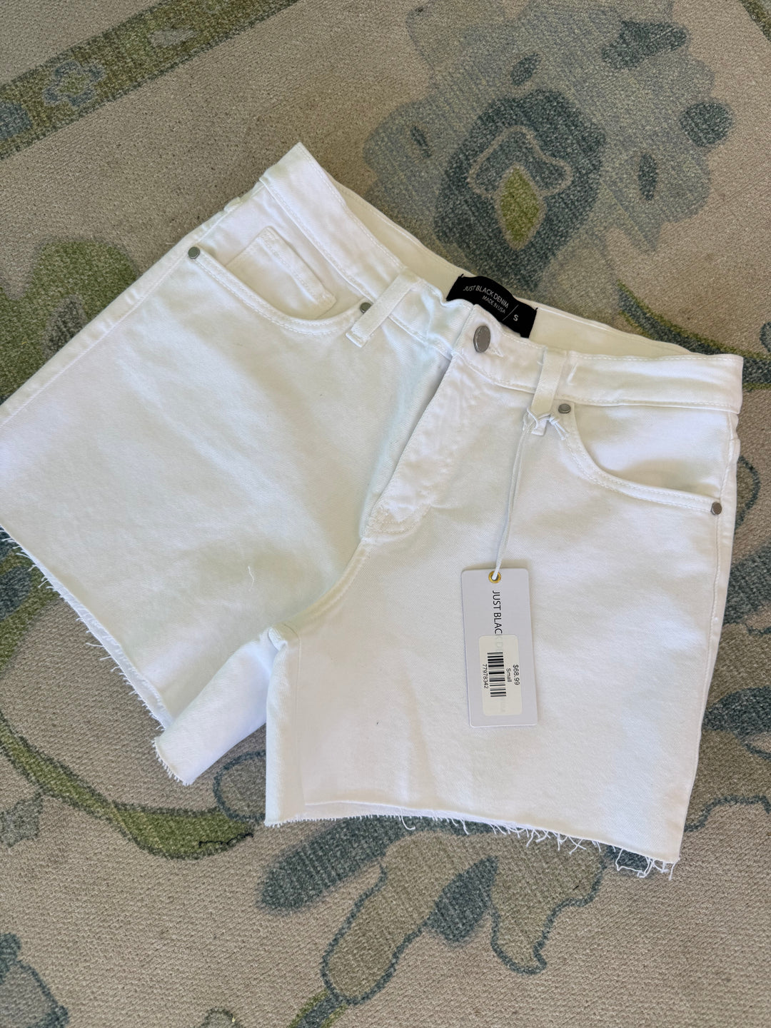 White Mid Rise Stretch Shorts | Just Black Denim