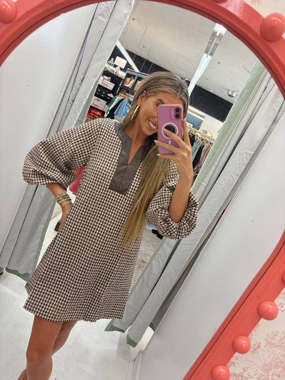 Chic Check Shift