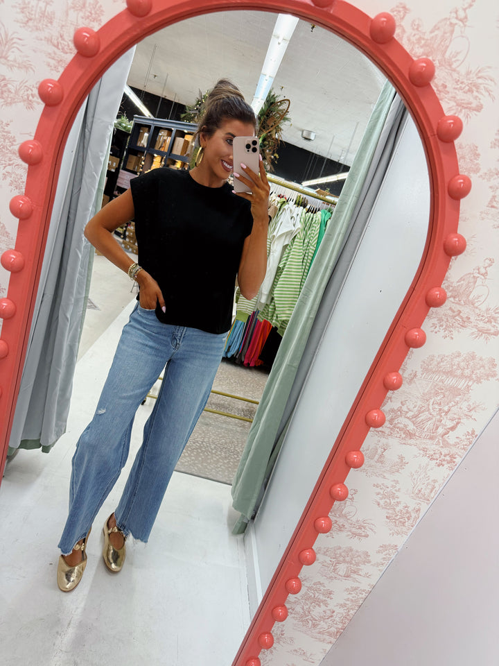 Black pop shoulder top