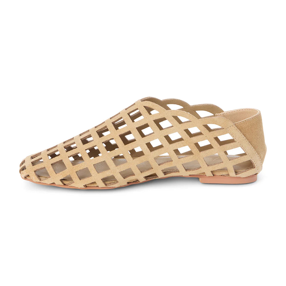 The Cooper Natural Flat