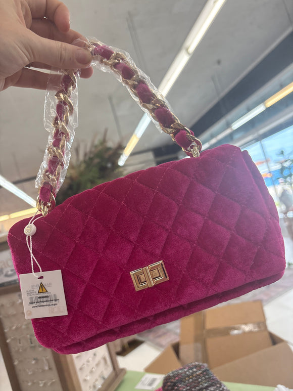 Evelyn Magenta Shoulder Bag