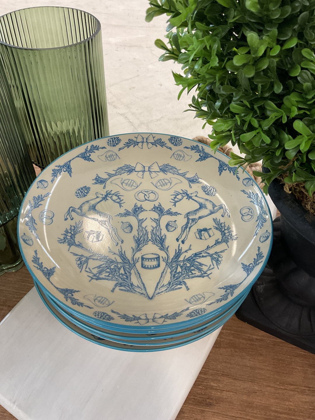 6 Plates