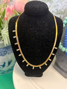 Chic Radiance