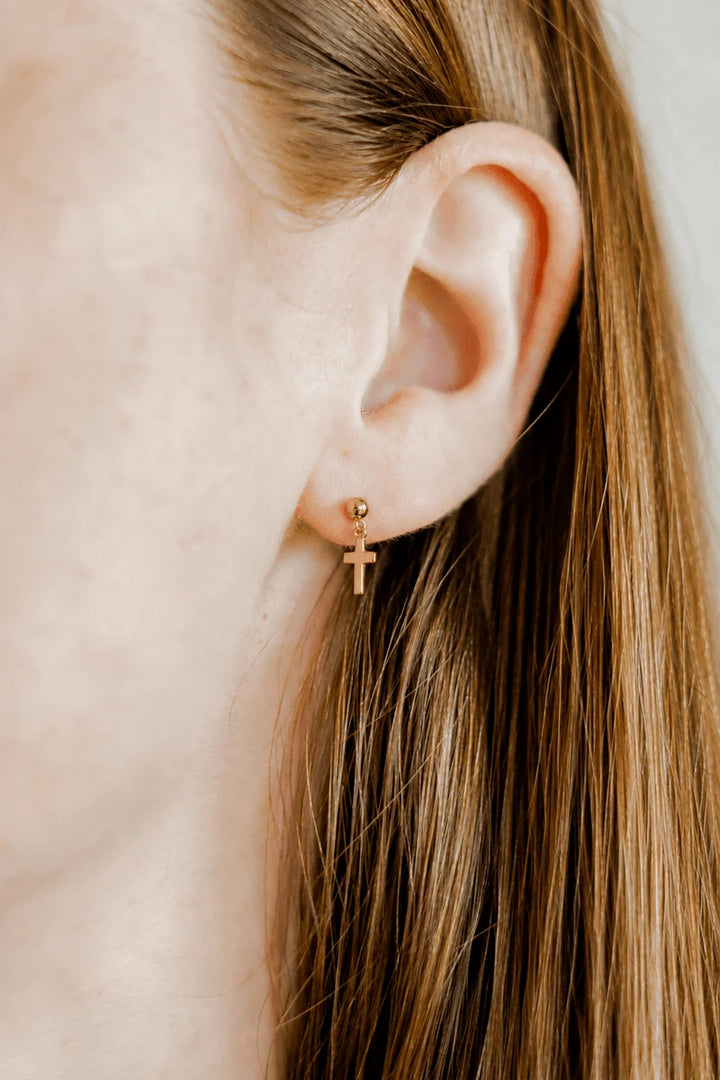 Screwback Stud - Millie Cross Gold