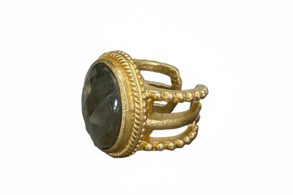 The Grandmillennial Stone Ring