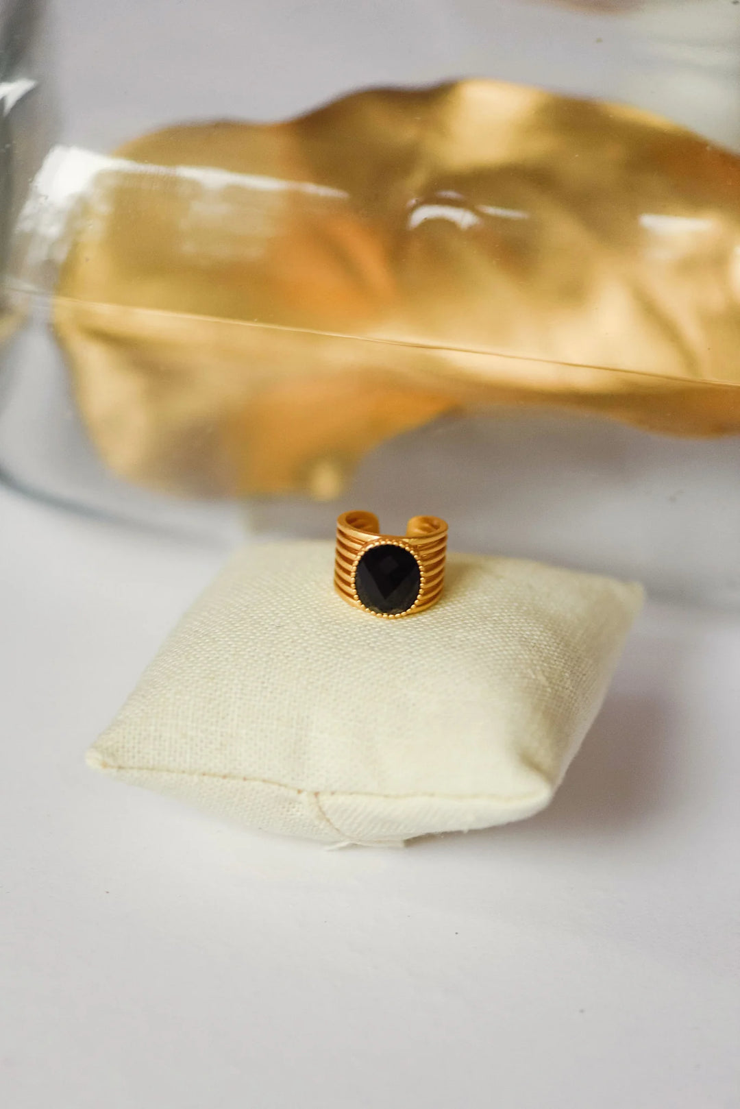 Oval Statement Ring in Black | TATUM JAMES DESIGNS