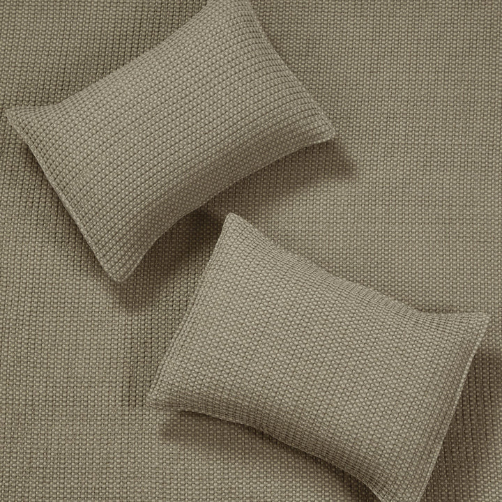 Mills Waffle Bedding