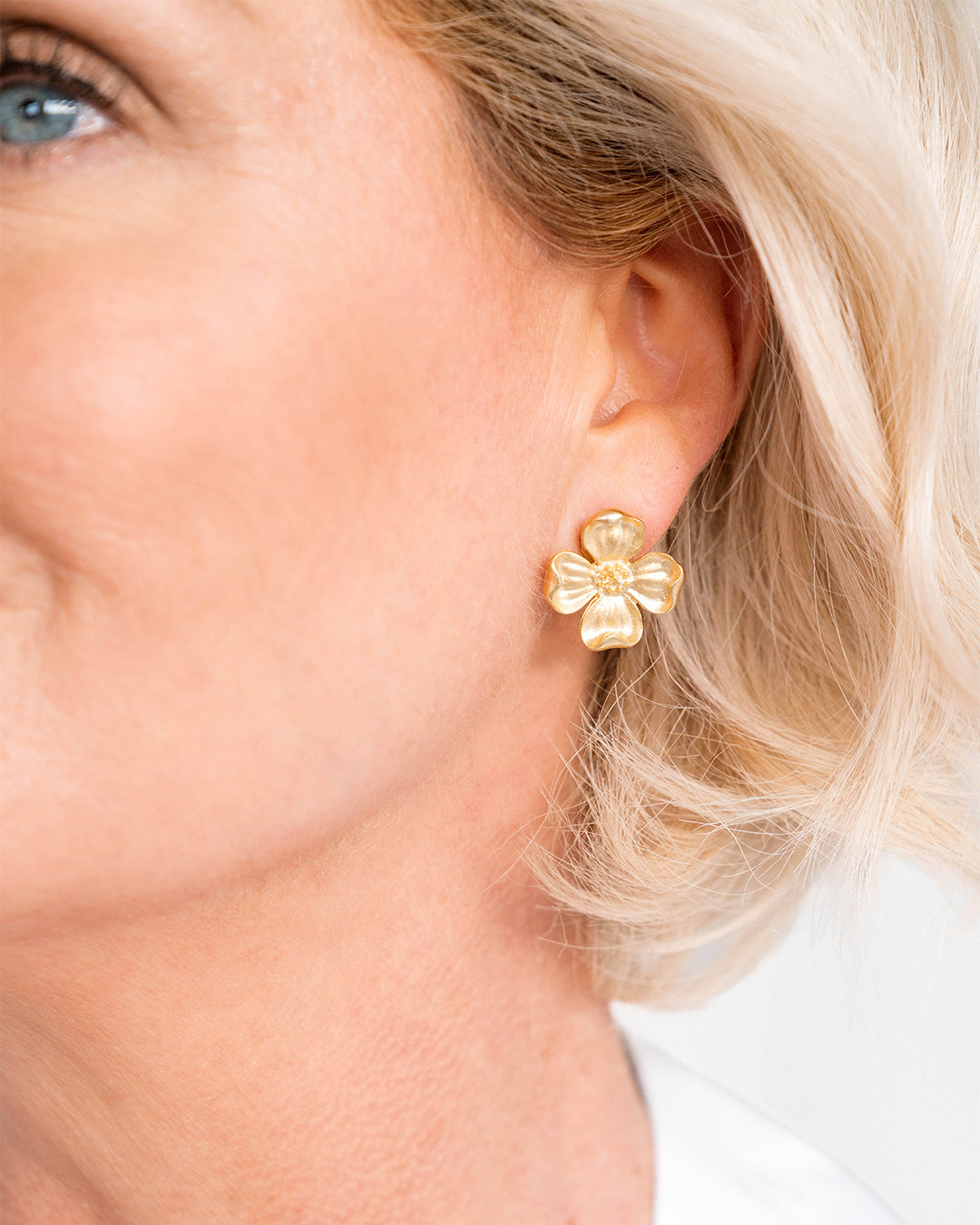 Dogwood Studs | SUSAN SHAW